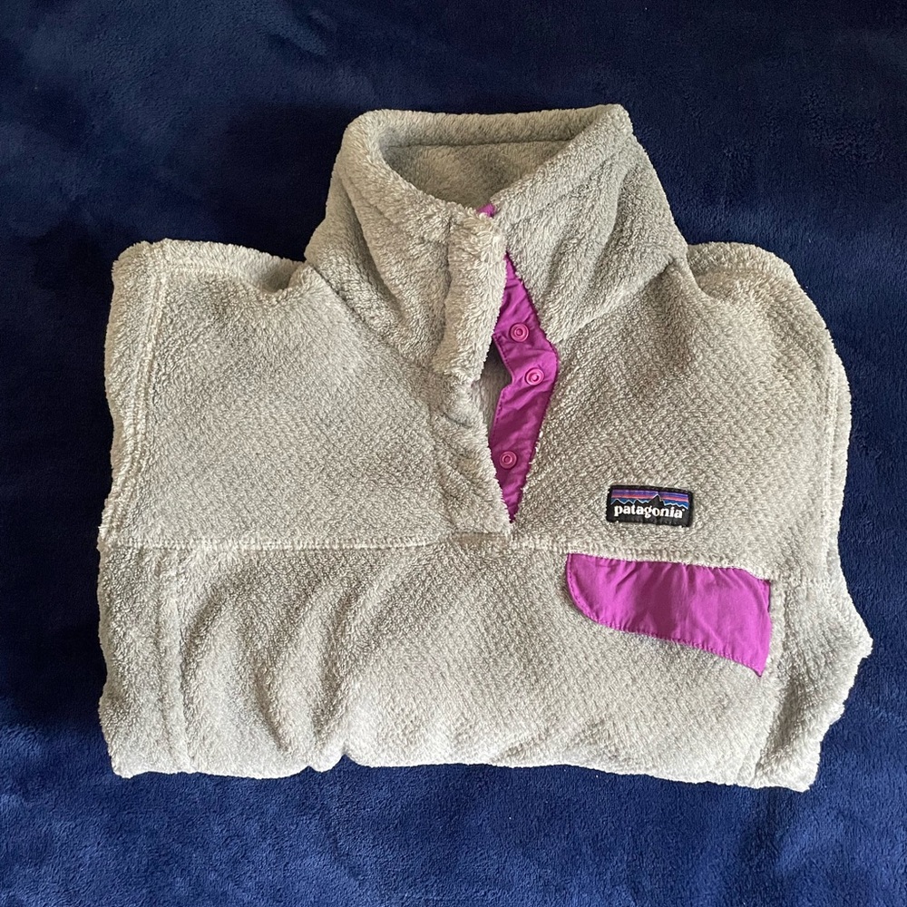 Women’s Patagonia Retool Snap Grey and Purple Quarter Button Up Size Small